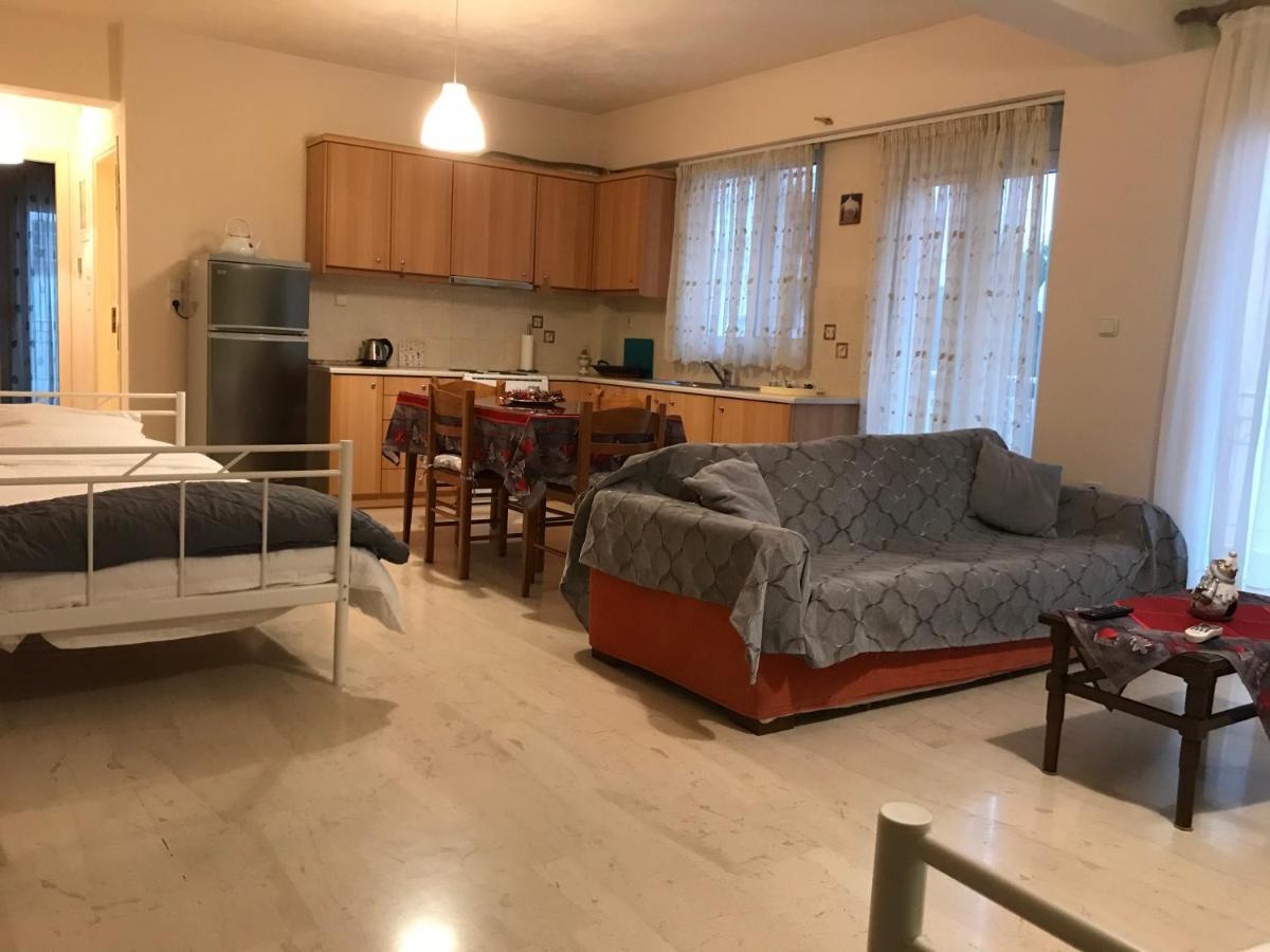 Διαμέρισμα 65 Τμ Στην Καρδιά Της Πόλης Trípoli Exterior foto
